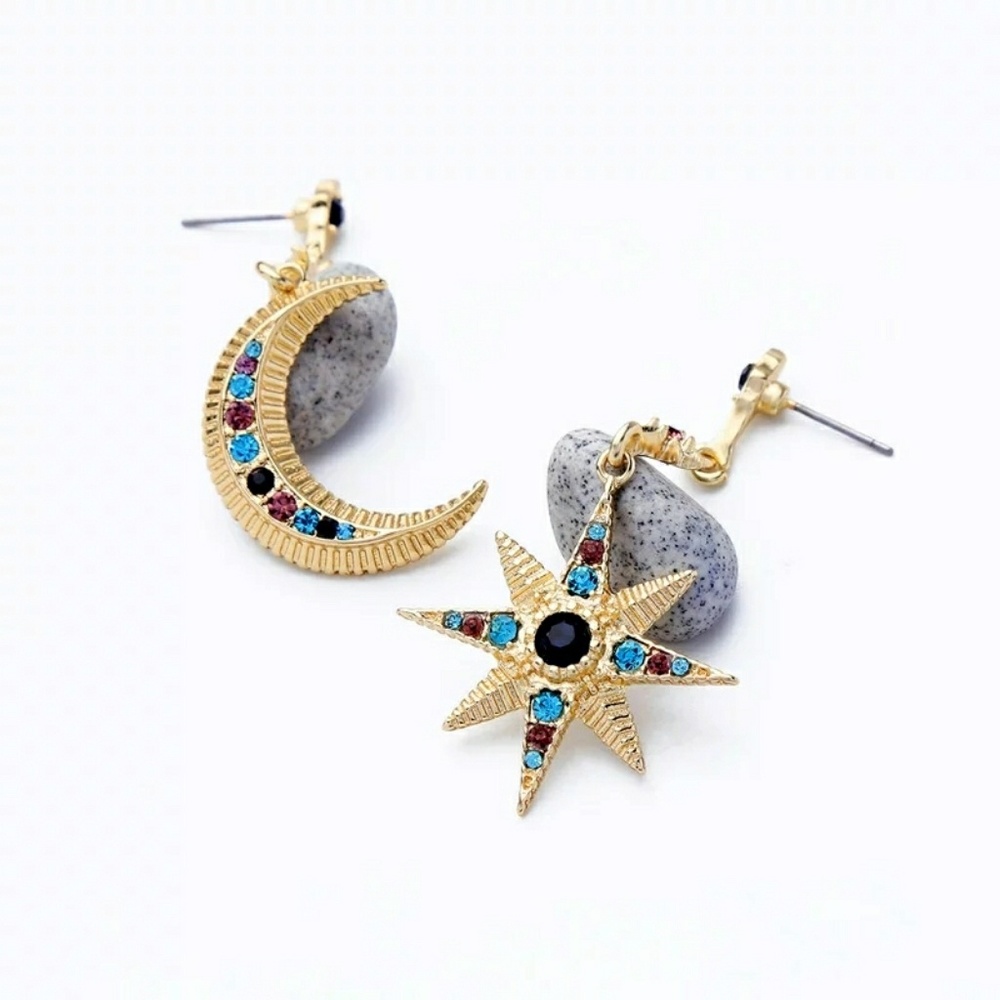 Star & Moon Crystal Vintage Dangle/Drop Earrings - Picture 5 of 7